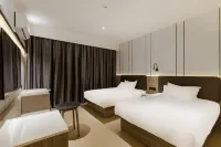 Hi Inn Qingdao Jimo Baolong Plaza Hotel Hotels in Qingdao