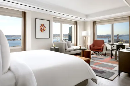 Four Seasons Hotel Embarcadero