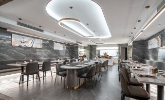 Home Inn Plus (Sanshan Building, Sanfang Seventh Lane, Dongjiekou, Fuzhou)