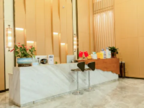 Yicheng Hotel Hotels in Leibo