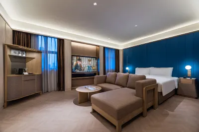 Crystal Orange Hotel Shanghai North Bund Hotel berhampiran Yuandong Fan Zhan Dahui Site