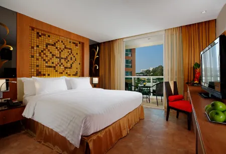 Centara Nova Hotel Pattaya