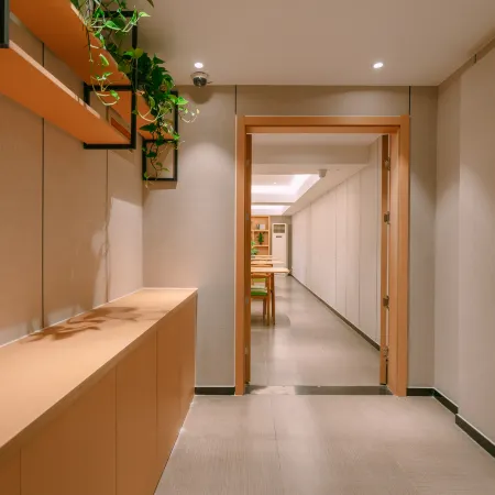 FAFIA Hotel (Ma'anshan Babaiban Jinying Shopping Center)