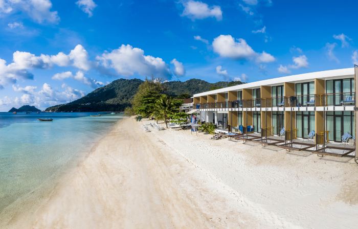 藍濤海灘酒店