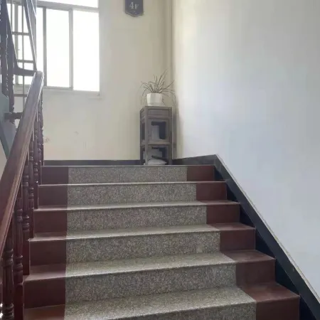 Jixixiong Road Hotel