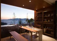 Inward Life Hotel