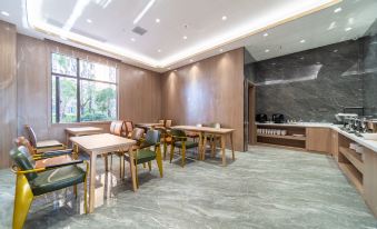 Chuxing Xinxi Hotel (Zhuhe branch)