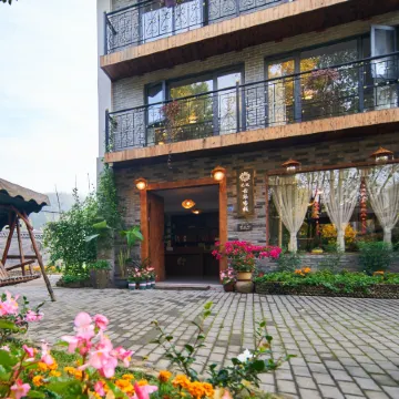Divert Inn