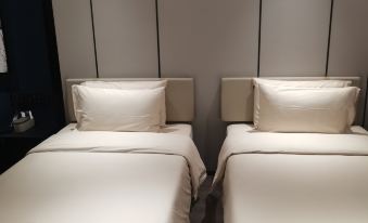 Atour Hotel (Wuhan Optics Valley Plaza Yangjiawan)