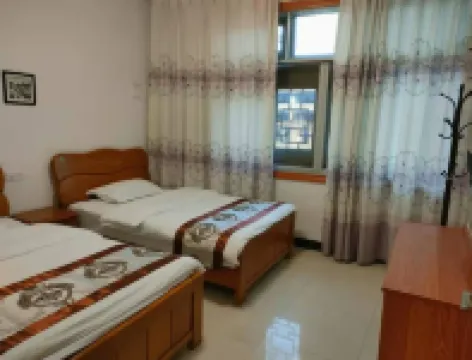 Zunyi Danshuang Inn