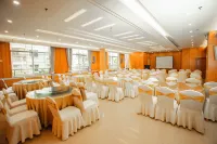 Xinping Xinyue Hotel