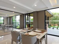 Grand BS Airport Hotel Suvarnabhumi Hotels near The Paseo Mall
