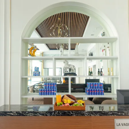 La Vague Hotel