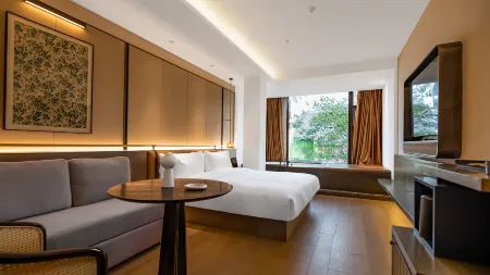 Nanjing Guildford Hotel Отели рядом с достопримечательностью «CPC Nanjing Committee Party School»