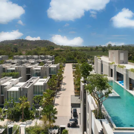 Oceanphere Pattaya Villa by Elite Suites Отели рядом с достопримечательностью «Кхао Чи Чан»