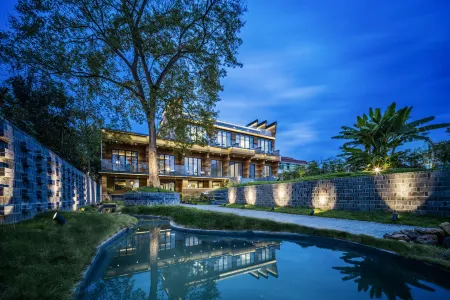 Floral Hotel·Mountain Leisure Home villa Отели рядом с достопримечательностью «Zhiyuan Chenxi»