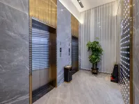BORRMAN HOTEL （Guigang Macaojiang park & railway station  Branch ）