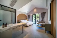 Chongyi No.8 Secret Land New Hakka Light Luxury Homestay