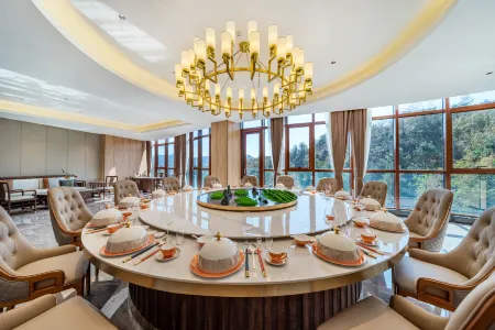 Bu'er Mountain Villa Отели рядом с достопримечательностью «Danshanchishui Scenic Resoprt»