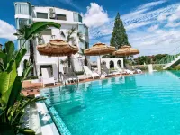 Shanghai Senbo Garden Resort Hotel (International Tourism Resort Area)