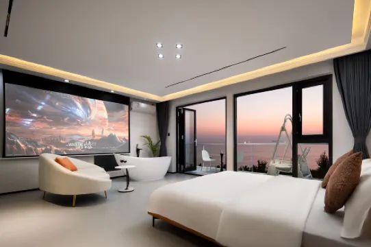 三亞寐海拾光全海景民宿（三亞灣椰夢長廊店）