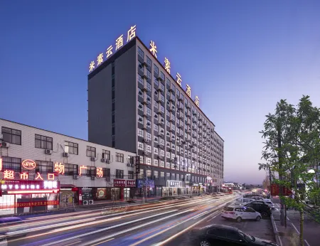 Misu Cloud Hotel (zhengzhou BYD Factory Store) Отели рядом с достопримечательностью «Henan Institute of Water Conservancy and Environment (Airport Campus)»