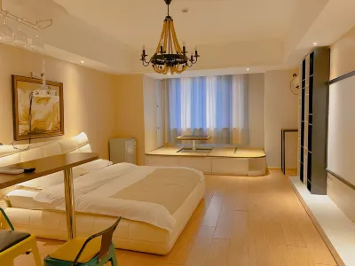 Tongliao Kaisa Fashion Hotel