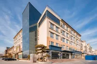 InZone Hemei Hotel (Jinan Laiwu City Garden) Hotels near Laiwu Bus Terminal (Southeast to Laiwu Xinghua Workers' Hospital)