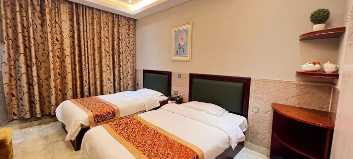 Pinghe Xinfeng Business Hotel Hotéis em Condado de Pinghe
