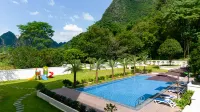 Yangshuo Yujing Yazhu (Yulonghe Branch) - Water Park