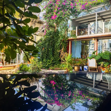Zhuolu Guesthouse