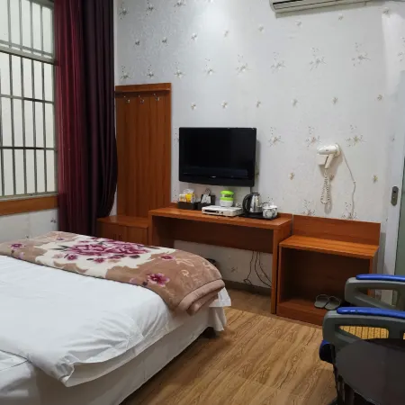 Dejiang Huamei Hotel