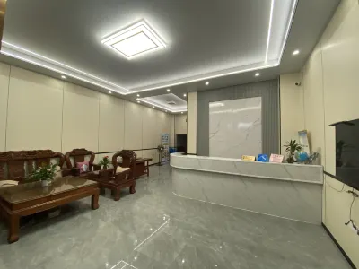 Dongxing Jintan Haixiang Hotel Hotels near Lanyang Biological Ocean World