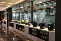 BERRL ORIENTAL HOTEL - فطور