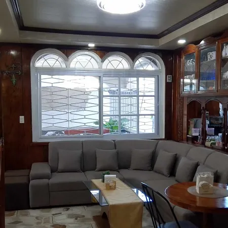 Topaz Bed and Breakfast Hotel