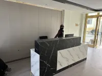 Junyi Chain Hotel (Ngari Prefecture Purang County Gang Rinpoche Scenic Area)