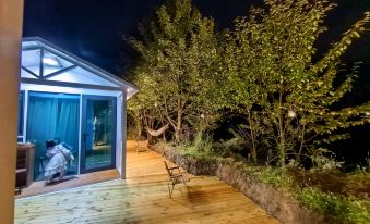 Xinduqiao Yunyi Mountain Home Zen B & B