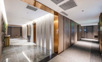 PALACE Beijing International Trade Subway Station CBD Core Area Store