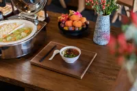 Daishui Blue Lake View Hotel (Fuxian Lake Guanglong Town) - sarapan