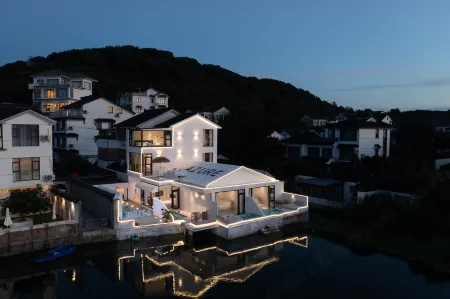 Suzhou AZURE Villa Отели рядом с достопримечательностью «Zhili Ancient Village»