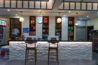 Runisuoyuan Smart Hotel (Wudang Mountain Scenic Area Ticket Office)