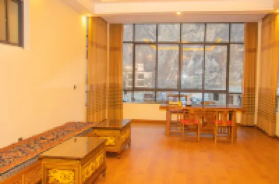 桑木旺閣·See blue sky°觀景丨輕奢美宿（德欽縣觀景台奔子欄店）