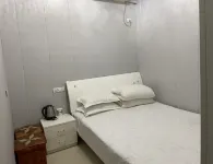 Gongyi Youjia Hotel - Inns