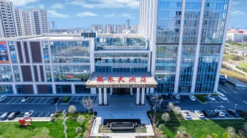 RICHEN  GRAND  HOTEL Hotels in Changfeng