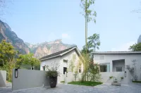 Mowen Mountain Wilderness Bed and Breakfast