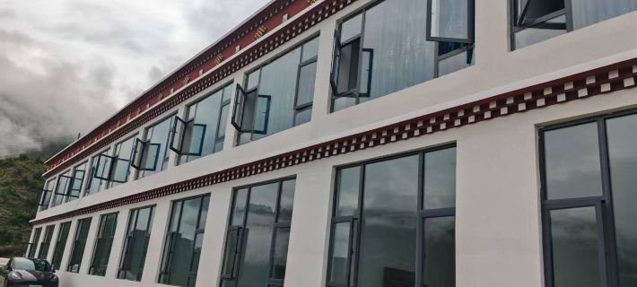Mainling Taofeng Yinxia Homestay Hotels in Mainling