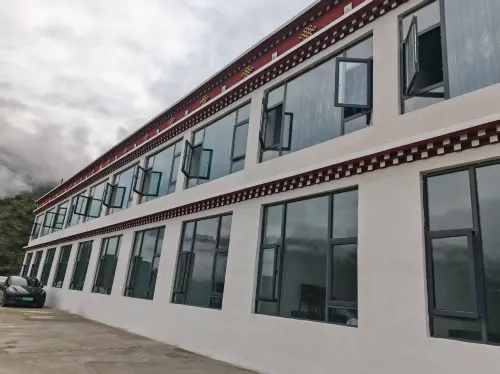 Mainling Taofeng Yinxia Homestay