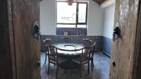 Xiuyan Ancient Town Farmstay Hotel