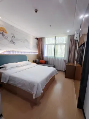 Q+ Treasure Palace Hotel