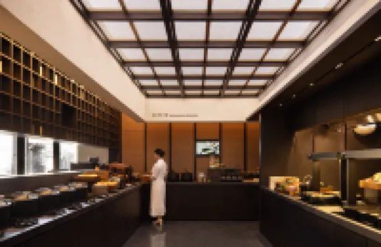 Shangri La Dukezong Ancient City Moonlight Square Atour Hotel